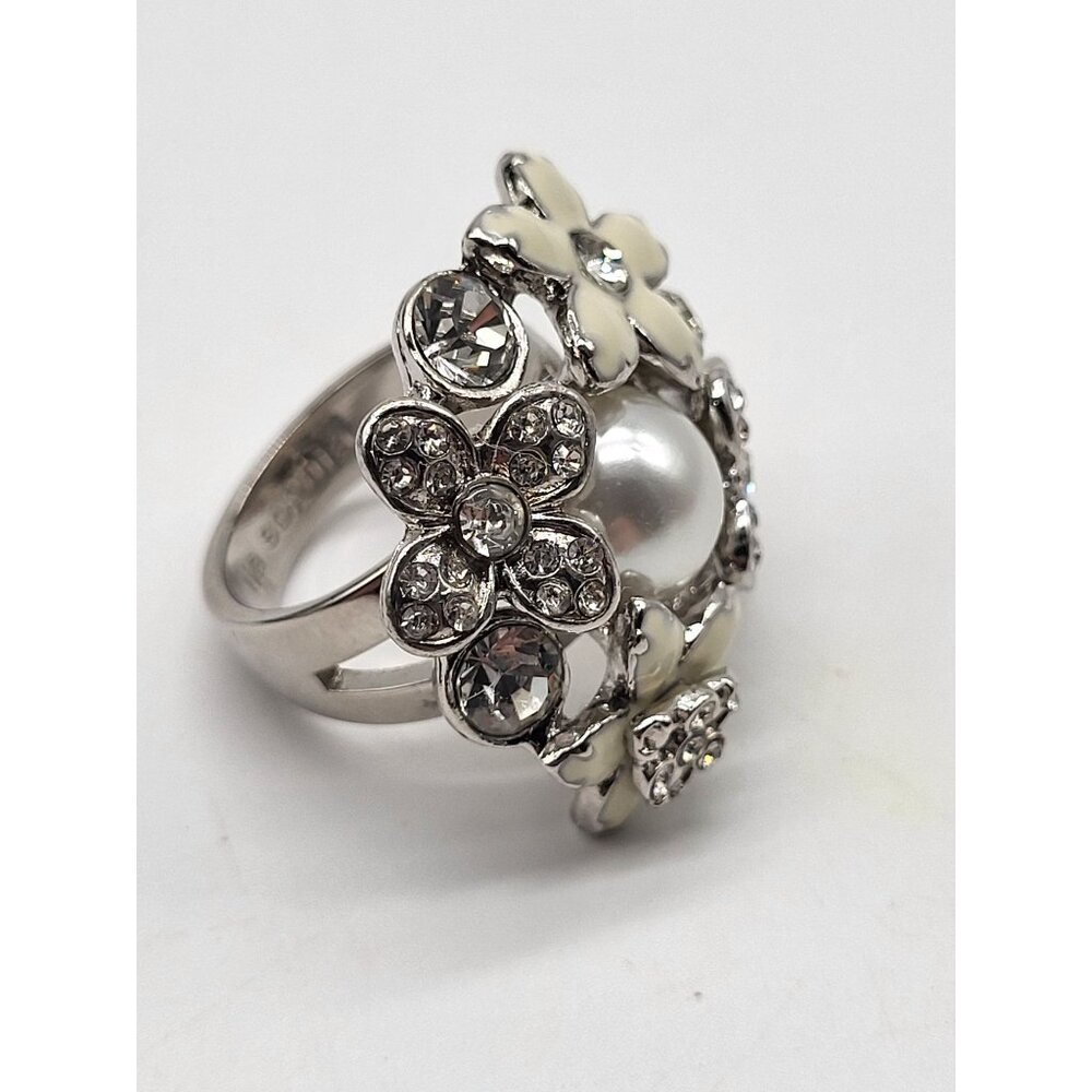 Lia Sophia "Catch The Bouquet" Crystal Rhinestone Faux Pearl Fashion Ring Size 6 - Picture 2 of 11